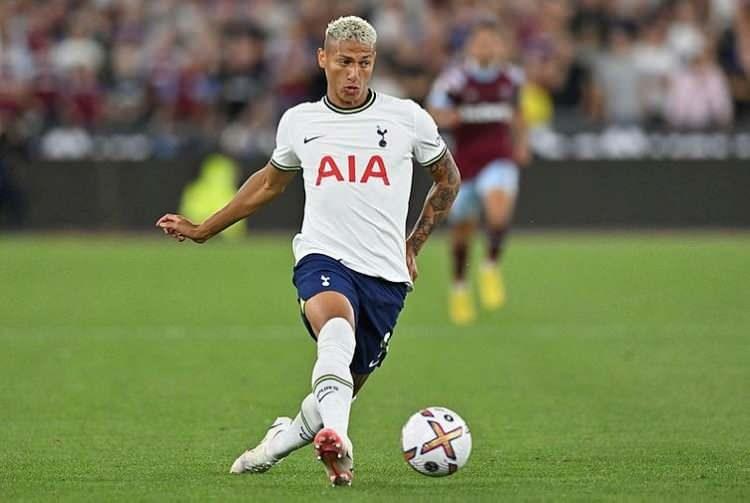 <p>Richarlison | 58 milyon Euro | Everton -> Tottenham</p>