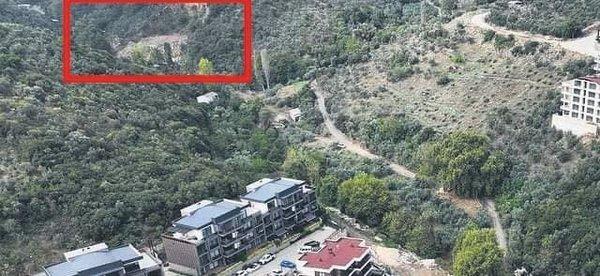 <p>İŞTE O SKANDAL FOTOĞRAFLAR</p>
<p>Hemen hemen her yağmur sonrası aynı manzaralara sahne olan Mudanya bu kez büyük bir felaketi atlatırken, Mudanya Belediyesinin Memleket Partili Meclis üyesi Mehmet Er, sele sebep olan Karanlık deredeki o hafriyat atıklarını yakından inceledi. </p>