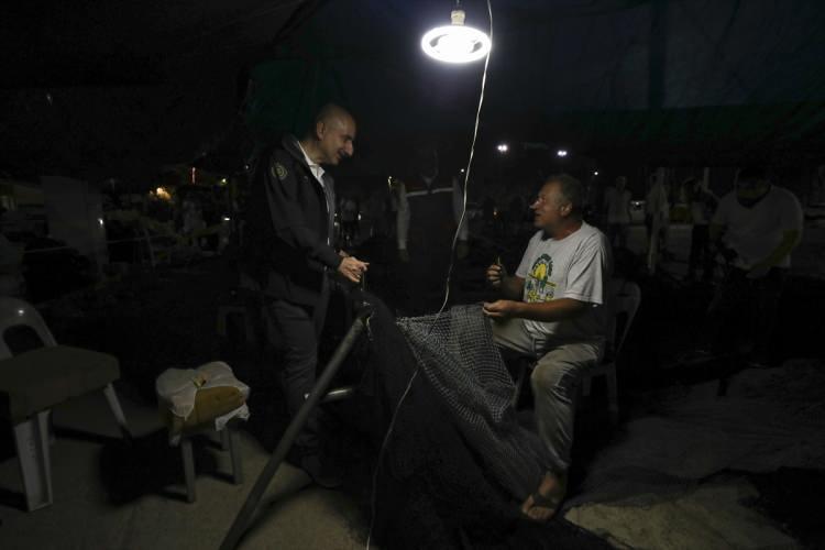 <p>Denize a&ccedil;ılmadan &ouml;nce basın mensuplarına a&ccedil;ıklamalarda bulunan Karaismailoğlu, 4,5 aylık bir aradan sonra yeni sezona hazır olunduğunu s&ouml;yledi.</p>

<p>&nbsp;</p>
