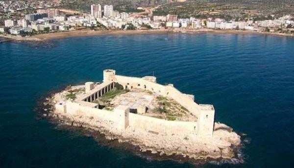 <p><strong>22- Mersin</strong></p>
<p>Mersin, 1 milyon 396 bin 821 nüfusuyla en kalabalık 22 şehir olacaktı.</p>