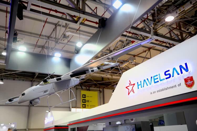 <p>HAVELSAN'ın, Türk ordusunun tüm askeri yazılımlarını yaptığını, Azerbaycan ordusunun Türk ordusu model alınarak yeniden yapılandırıldığını belirten Kanat, "Askeri yazılımlarımızın (Azerbaycan'da) kullanılması için çalışmalarımıza başladık. Projelerimiz devam ediyor ve kısa sürede tamamlanacak." bilgisini paylaştı.</p>

<p> </p>
