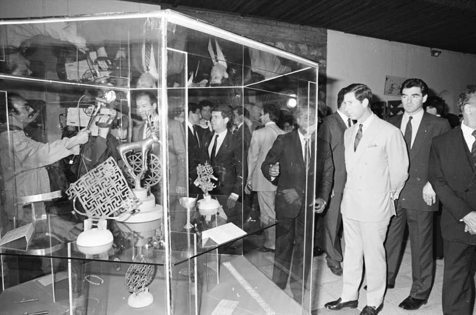 <p>Charles, 14 Mayıs 1989'da Ankara'da Anadolu Medeniyetleri Müzesini gezmişti. </p>
