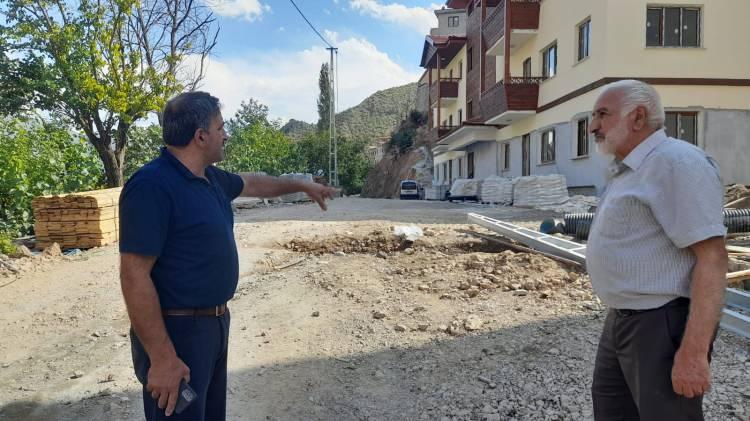 <p>Büyük karamsarlık içindeydik, bizim büyük tedirginliğimizi aldılar. Arazi şartları zor, kolay iş değil. Süreç biraz uzamıştır ama devlet elinden geleni yaptı, sözünü tuttu. Allah, başımızdan eksik etmesin" dedi.</p>
<p> </p>