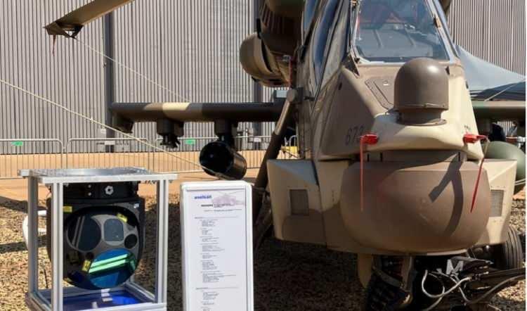 <p>ASELSAN, elektro-optik keşif, gözetleme ve hedefleme sistemi konusunda yurt içinde ve dışındaki yüksek talebi dikkate alarak Güney Afrika'daki ofisinde bulunan yetenek havuzunu da harekete geçirdi. Bu ülkedeki ASELSAN mühendislerinin çalışmalarıyla ortaya MEROPS (Multi-spectral Extended Range Optical Sight) ortaya çıktı.</p>