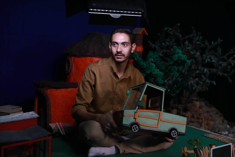 <p>Animasyon yapım şirketinin yerel ve uluslararası şirket ve kurumlar için birçok film ürettiğini söyleyen Keraki, sosyal medya ve YouTube'da da yapımcısı olduğu çok sayıda filmin yayında olduğunu ifade etti.</p>

<p> </p>

<p> </p>

