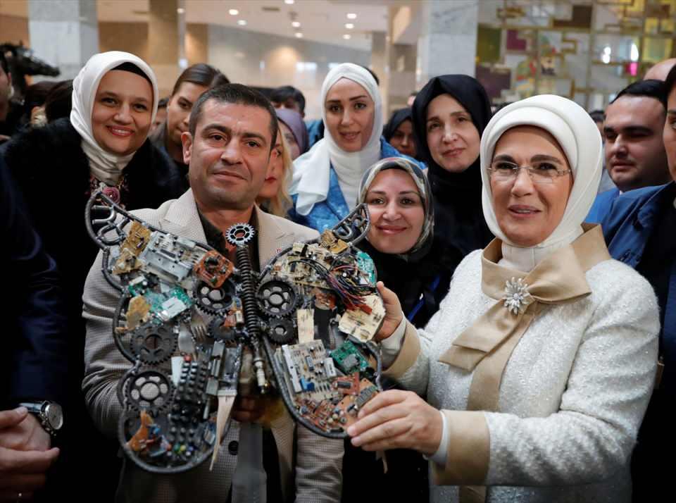 <p>Projenin uygulanmasıyla, 3,9 milyon ton sera gazı salımı önlendi, 1,95 milyon dekarlık orman alanına eş değer 347 milyon ağaç kesilmekten kurtarıldı, 98 milyon araç deposuna eş değer 87 milyon varil petrolden ve 650 milyon ton ham maddeden tasarruf sağlandı.</p>