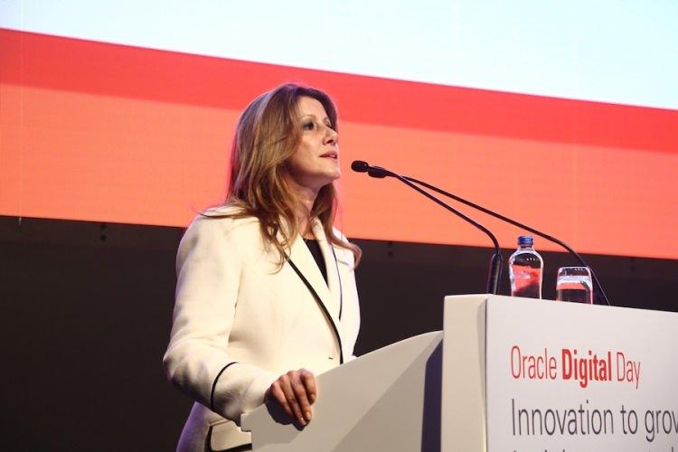 <p>Mezuniyetinden sonra yine aynı üniversitede MBA programına katıldı. Doğan, Login A.Ş. ve Oracle dahil olmak üzere bilişim sektörünün önemli kurumlarında görev yaptı.</p>
