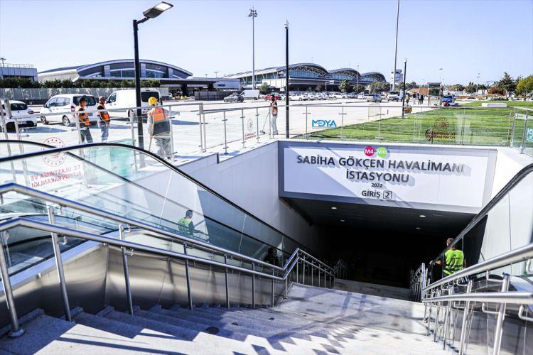 <p>Pendik-Sabiha Gökçen Havalimanı metro hattını Cumhurbaşkanı Erdoğan’ın katılımıyla 2 Ekim Pazar günü açılıyor.</p>
