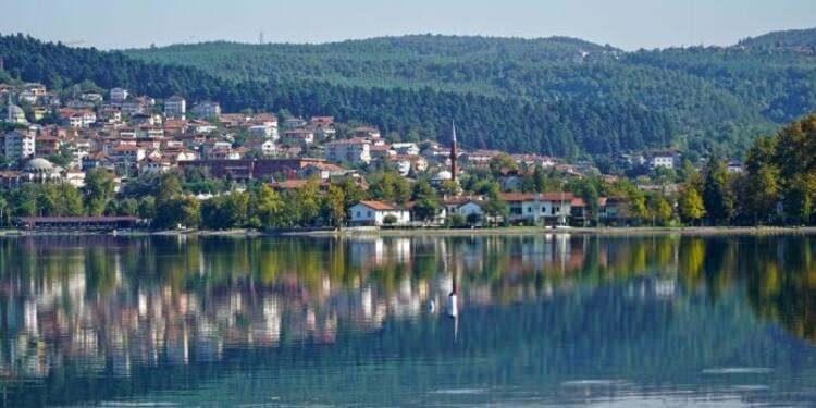 <p>12- SAKARYA: Genel Endeks Puanı: 53,35</p>

<p> </p>
