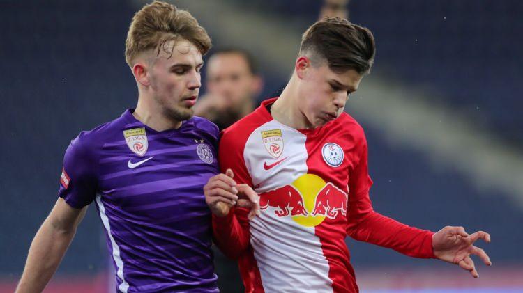 <p>5- Zeteny Jano (Sağda) - Liefering</p>
