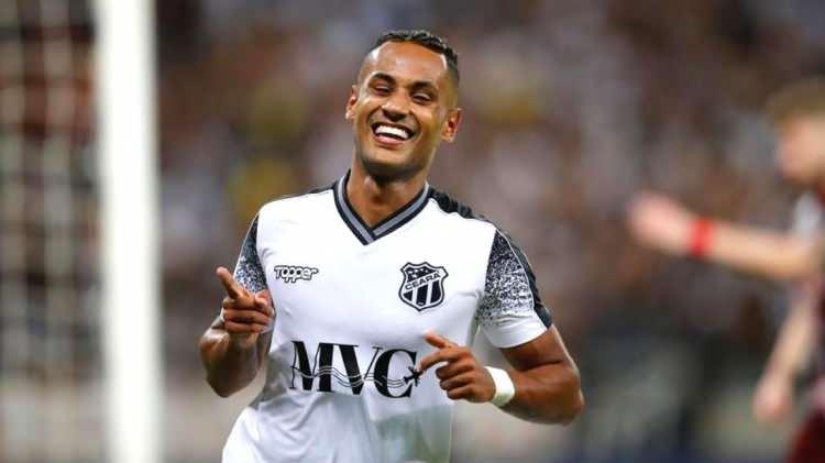 <p>7- Mateus Goncalves - Flamengo</p>
