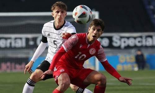 <p>18- Luka Parkadze - Dinamo Tbilisi</p>
