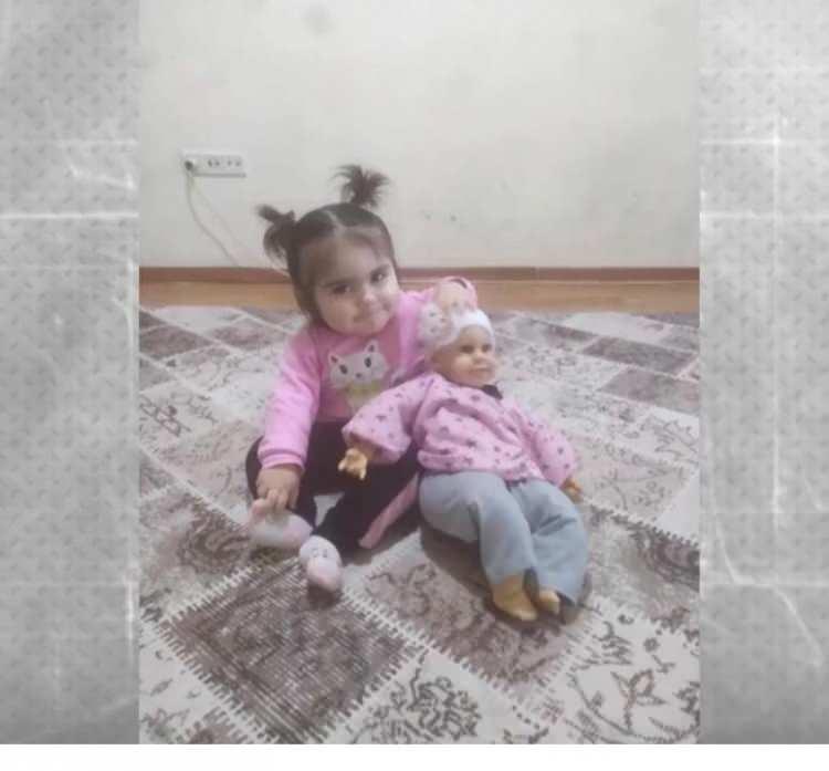 <p>Gaziantep'te 4 yıllık evli olan Melisa İlhan eşi Abdurrahman Erbay'dan yaklaşık 1 yıl önce ayrıldı. 3 ay önce resmi olarak boşanan Melisa İlhan, iddiaya göre ortaokul arkadaşı olan Muhabbet Toz ile birlikte yaşamaya başladı. Fuhuş yapmaya zorlandığı öne sürülen Melisa İlhan'ın kızları 3 yaşındaki Lina Nazlı ile 1,5 yaşındaki Naime Ceyda, Muhabbet Toz ve sevgilisi Mehmet Aksu tarafından alıkonuldu.</p>

