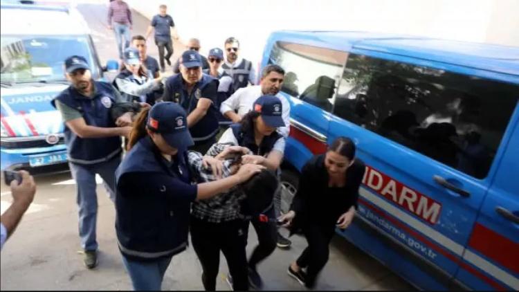<p>Muhabbet Toz, kasıtlı şekilde Lina Nazlı'yı öldürmediğini ve ölümüne sebep olacak davranışta bulunmadığını ve korktuğu için bugüne kadar sakladığını belirtti.</p>

