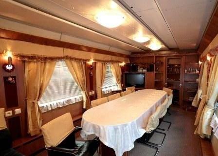 <p>VİP hizmet veren tren adeta lüks bir oteli andırıyor. </p>
<p> </p>