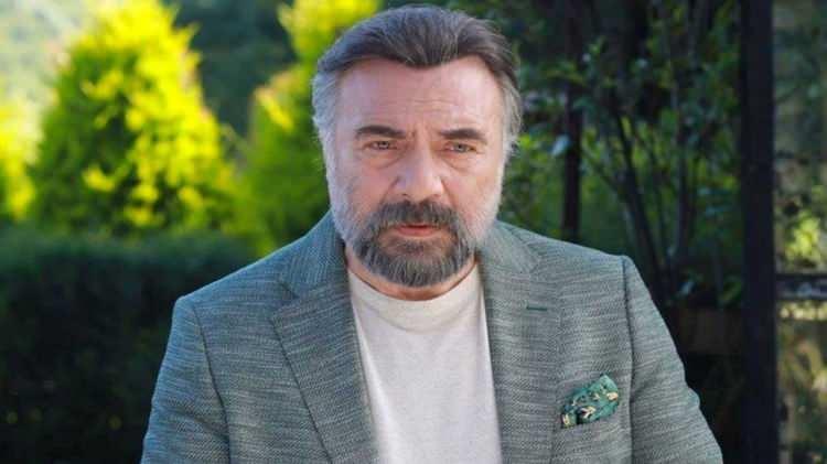 <p><span style="color:#000000"><strong>Şehrin kalabalığından uzakta sakin ve huzur dolu bir hayat sürdüren Kaynarca, İstanbul'da gizli bir çiftliği var. </strong></span></p>