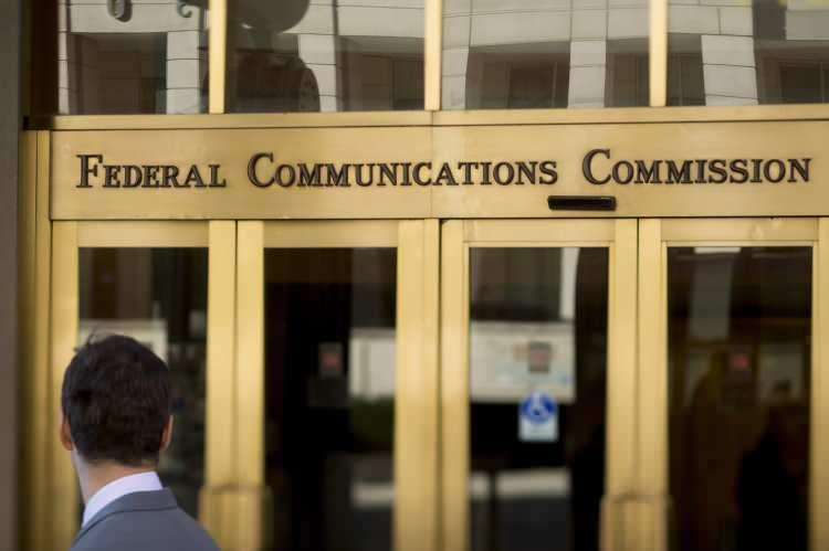 <p>Telefon üzerinden uydu bağlantısı hala emekleme aşamasında. Üstesinden gelinmesi gereken düzenleyici ve ticari engeller bulunuyor.</p>