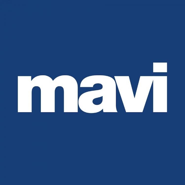 <p>Yaş gruplarına göre ilk 5 marka sıralamasında 18-30 yaşta, Mercedes-Benz, BMW, Audi, WhatsApp, Mavi; 31-43 yaş grubunda BMW, Audi, Mercedes-Benz, WhatsApp, Apple; 44-55 yaş grubunda Mercedes-Benz, BMW, WhatsApp, Paşabahçe, Audi oldu.</p>
<p> </p>