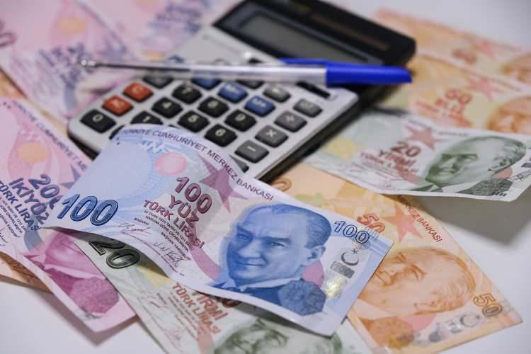 <p>ASGARİ ÜCRET KAÇ LİRA OLACAK </p>

<p> </p>
