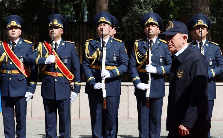 <p>Heyetler arası toplantıda Türk Silahlı Kuvvetleri komuta kademesi ile Azerbaycan ordusu komuta kademesi yer aldı.</p>

<p> </p>
