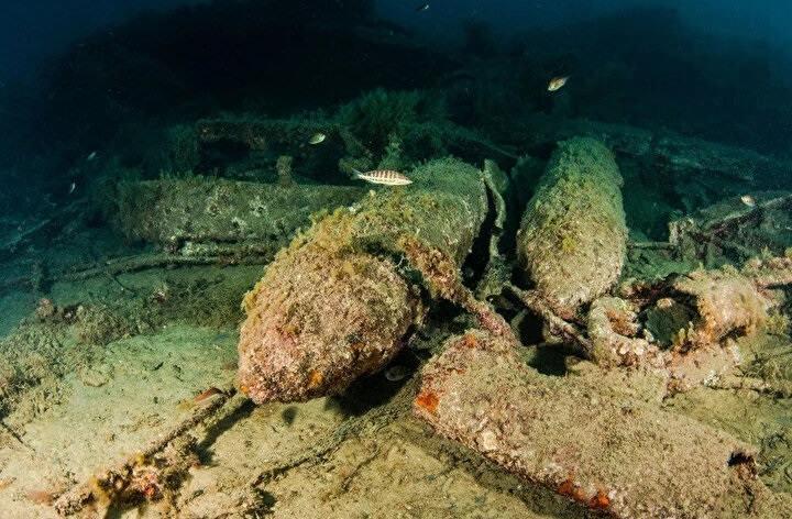 <p><strong>"Dünyada 'dalış' denildiği zaman Çanakkale akla gelecek"</strong></p>
<p>HMS Hythe'nin Çanakkale dalış merkezine dahil edildiğini anlatan Kaşdemir, ulaşmak istedikleri iki batığın daha bulunduğunu dile getirdi.</p>