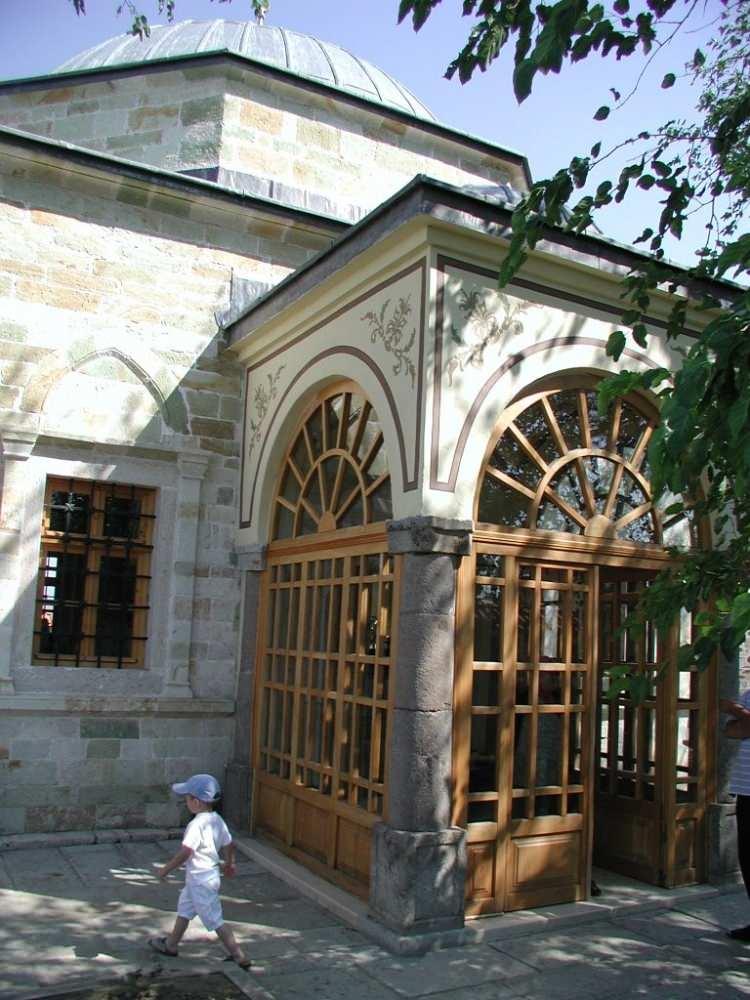 <p>Sultan Murat Hüdavendigar Türbesi Restorasyonu</p>
<p> </p>