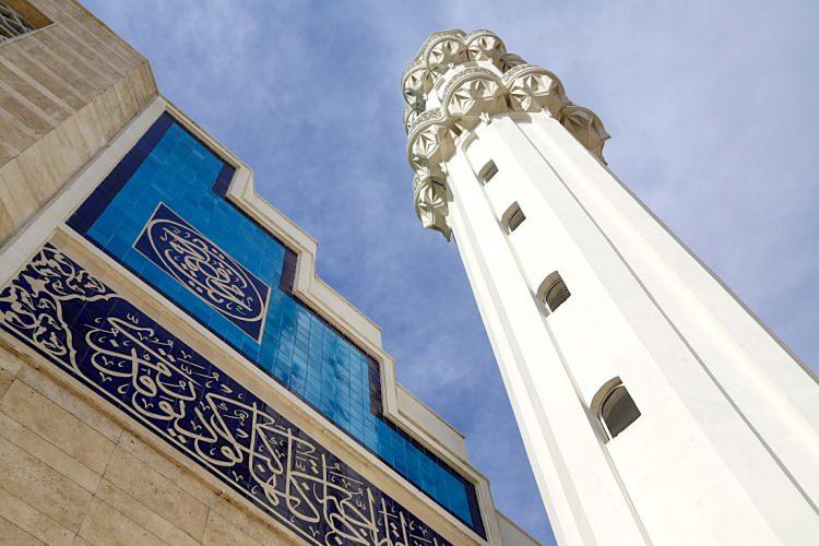 <p>Kazakistan Hoca Ahmet Yesevi Camii</p>
<p> </p>