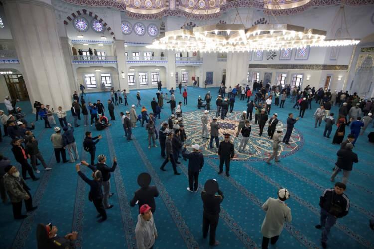 <p>Kırgızistan Bişkek Camii</p>

<p> </p>
