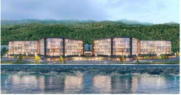 <p>Projesi hazırlanan 850 yataklı Şehir Hastanesi’nin ihalesinin yıl sonunda yapılması planlanıyor. Projede deniz dolgu çalışmalarının yüzde 73’ü de tamamlandı.</p>