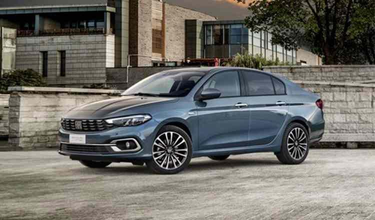 <p><strong>FIAT TOPLAM 96 BİN 847 ARAÇLA BİRİNCİ SIRADA </strong></p>

<p> </p>

<p>Listenin ilk sırasında yer alan Fiat, toplamda 96 bin 847 araç satış rakamına ulaştı.</p>

<p> </p>

<p>En çok satan modeli Egea Sedan- 44.970 adet</p>

<p> </p>

<p>En çok satan ticari modeli Doblo Combi- 12249 adet</p>
