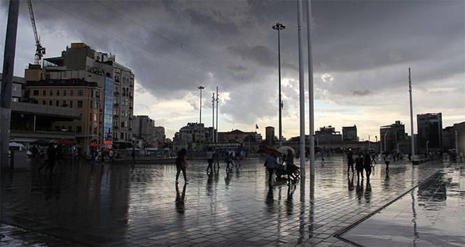 <p><strong>ŞİDDETLİ SAĞANAK VE RÜZGAR UYARISI</strong></p>

<p>İç kesimler hariç, yarın yurdun büyük bir çoğunluğunda sağanak geçişleri görülecek. Yağışların, Antalya başta olmak üzere Batı Akdeniz'de şiddetli olması bekleniyor. </p>
