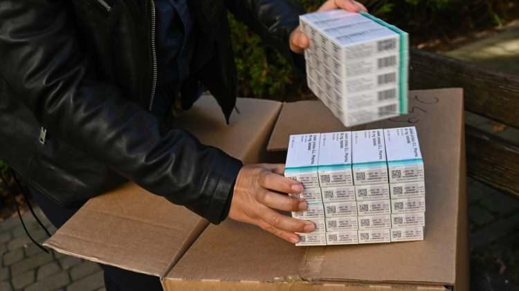 <p>Daha önce de Belçika`da iyot tabletleri ücretsiz dağıtılmıştı. Bazı Avrupa ülkelerinde de halk eczane raflarındaki iyot tabletlerini tüketmişti.</p>

<p> </p>
