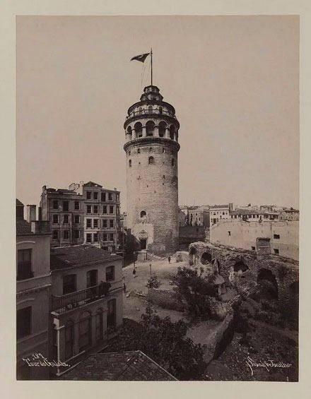 <p> Galata Kulesi - 1880</p>

<p> </p>
