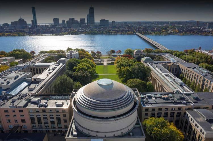<p>5- Massachusetts Institute of Technology / ABD</p>
