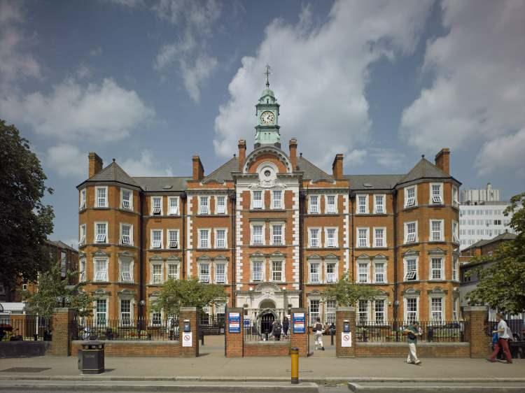 <p>10- Imperial Collage London / İngiltere</p>

