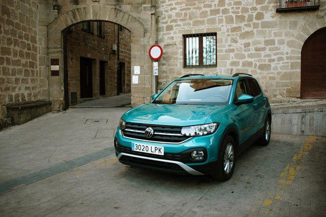 <p><strong>VOLKSWAGEN </strong></p>
<p> </p>
<p>Yeni T-Cross 1.0 TSI 110 PS Manuel Life</p>
<p> </p>
<p>Fiyatı: 612,600 TL</p>