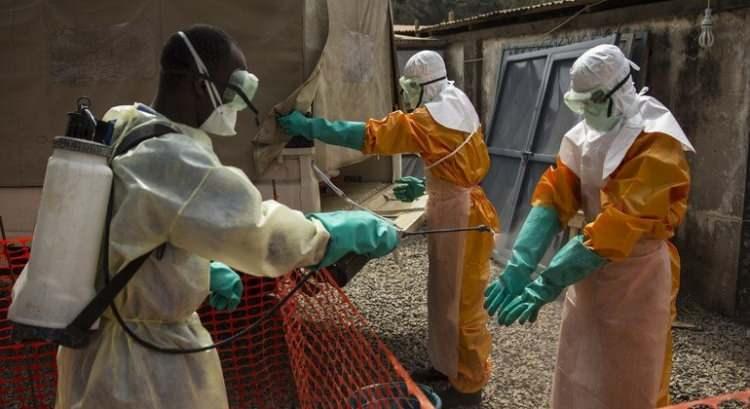 <p>UGANDA’DA EBOLA SALGINI BAŞKENTE SIÇRADI</p>
<p>Uganda’da Ebola salgını başkent Kampala’ya sıçramış ve 7 Ekim’de hayatını kaybeden 1 kişide Ebola virüsü tespit edilirken, Ebola kaynaklı ilk ölüm kayıtlara geçmişti.</p>