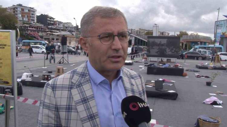 <p>Üsküdar Belediye Başkanı Hilmi Türkmen de çok anlamlı bir etkinlik düzenlediklerini dile getirerek, bu alanda 20 yıldır çok ciddi projeler yürütüldüğünü anlattı.</p>
