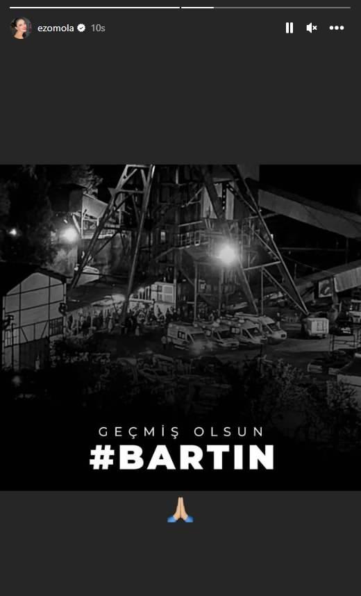 <p><span style="color:#000000"><strong>EZGİ MOLA</strong></span></p>
