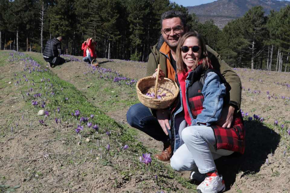 <p>Düzenlenen etkinlikte konuşan Safranbolu Belediye Başkanı Elif Köse, geniş bir katılımla 6’ncısını gerçekleştirdikleri Safran Festivali ile safranın adını duyurmak için çalışma yaptıklarını ifade ederek, “Ancak Amasra’da meydana gelen maden kazasından dolayı etkinliklerimizin bir kısmını iptal etmek durumunda kaldık. Bu etkinliklerle daha çok ulusal basının dikkatini çekmesini hedeflemiştik” dedi.</p>
<p> </p>