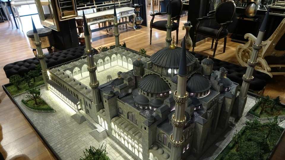<p>Serkan Alper, farklı maket projeler yapmayı düşündüklerini de sözlerine ekledi.</p>