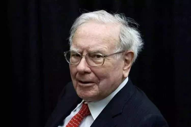 <p>6- WARREN BUFFETT: 96 MİLYAR DOLAR</p>
