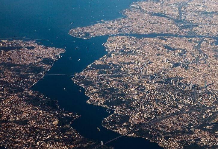 <p>Eğer ekosisteme yabancı türler girerse Marmara Denizi’ndeki tüm biyoçeşitliliği kaybedebiliriz. Gerekli önlemler alınmazsa Marmara Denizi’ni büyük bir tehlike bekliyor” dedi.</p>
