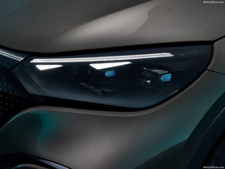 <p>EQE SUV'un 2023'ün ilk aylarında Türkiye'de de satışa sunulması bekleniyor.</p>