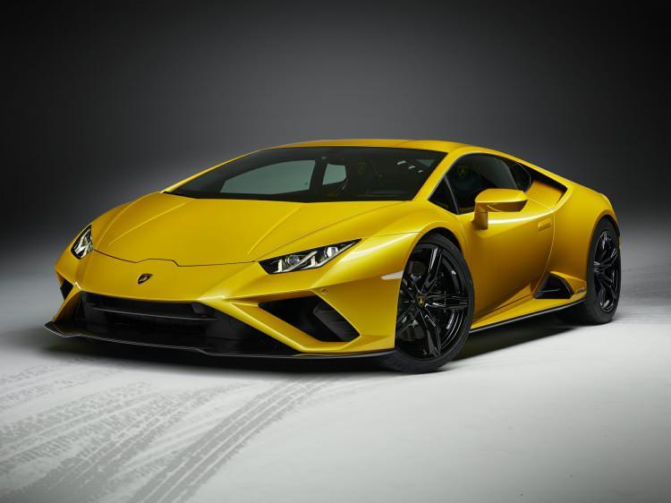 <p>Lamborghini Huracan Evo</p>

<p> </p>

<p>6. 2021 model: Kira bedeli- 55 bin TL</p>
