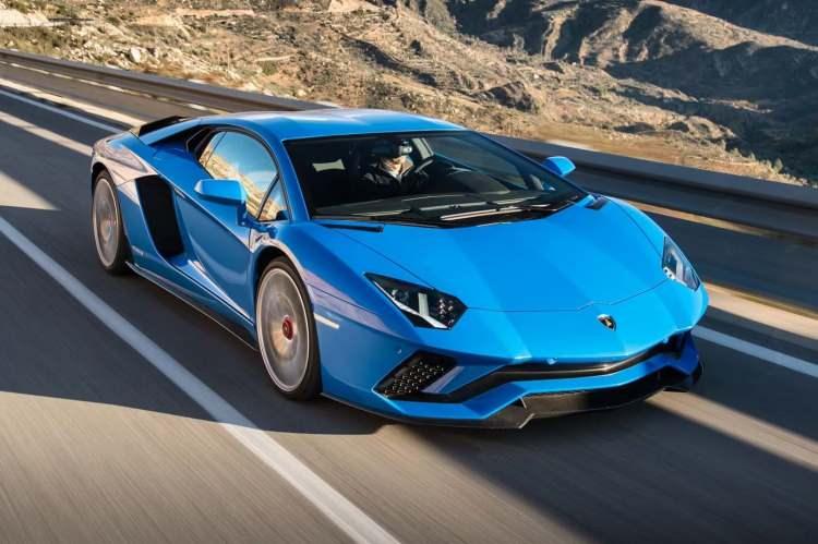 <p>Lamborghini Aventado S</p>

<p> </p>

<p>2. 2018 model:  Kira bedeli- 75 bin TL</p>

<p> </p>
