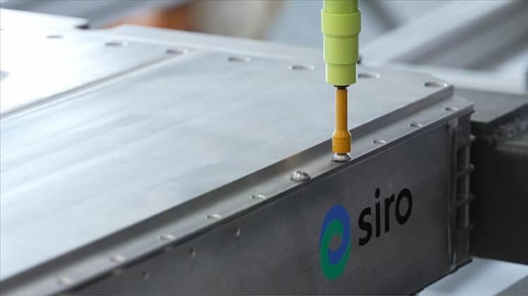 <p>Siro, ağustos ayında elektrikli araçlar başta olmak üzere farklı kullanım alanlarına yönelik geliştirme faaliyetlerine başladığı Gebze'de ilk prototip bataryanın üretim ve testlerini tamamladı.</p>
