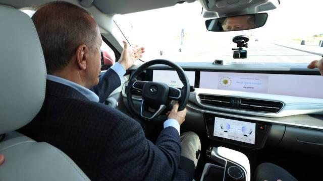 <p>Eylülde Togg'un, mart ayında İsveç'te başlayan kış testlerinin devamı için Arjantin'in Ushuaia kentindeki akredite merkezde testleri yapıldı.</p>
