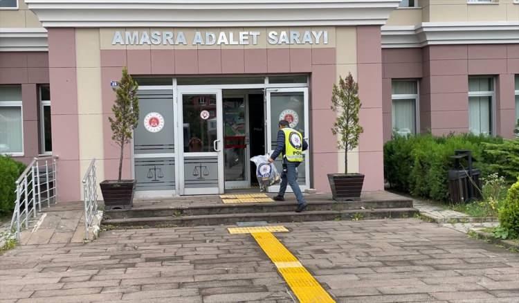 <p>Bölgede maden, elektrik, jeoloji, jeofizik, makine mühendisleri ile A sınıfı iş güvenliği uzmanından oluşan 7 kişilik bilirkişi heyeti çalışma yürütüyor.</p>