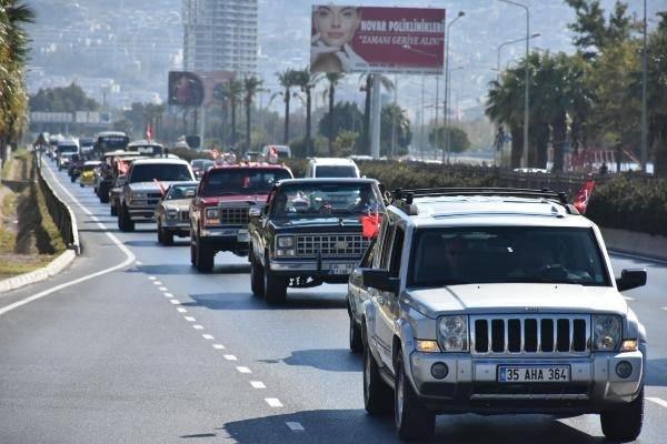 <p>Cumhuriyet'in 99'uncu kuruluş yıl dönümü, İzmir'de gerçekleştirilen çeşitli etkinliklerle kutlandı.x</p>
